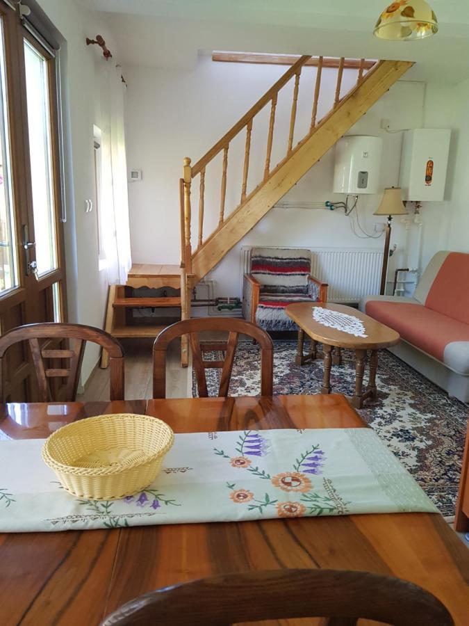 La Bunicu Βίλα Polovragi Εξωτερικό φωτογραφία